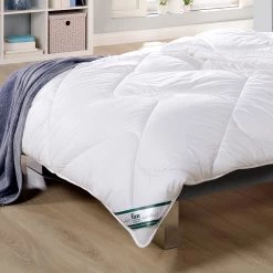 F.a.n. Couette double Dacron - Coton / Polyester - Blanc - 155 x 220 cm 7 F.a.n. Couette double Dacron - Coton / Polyester - Blanc - 155 x 220 cm -France Couvertures Soldes Boutique 1000226593 201002 06105500076 DETAILS P000000001000226593