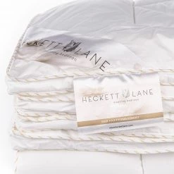 Heckett & Lane Couette double 4 saisons Gold - Fibres creuses - Blanc - 140 x 220 cm -France Couvertures Soldes Boutique 1000255678 210330 15493400096 DETAILS P000000001000255678