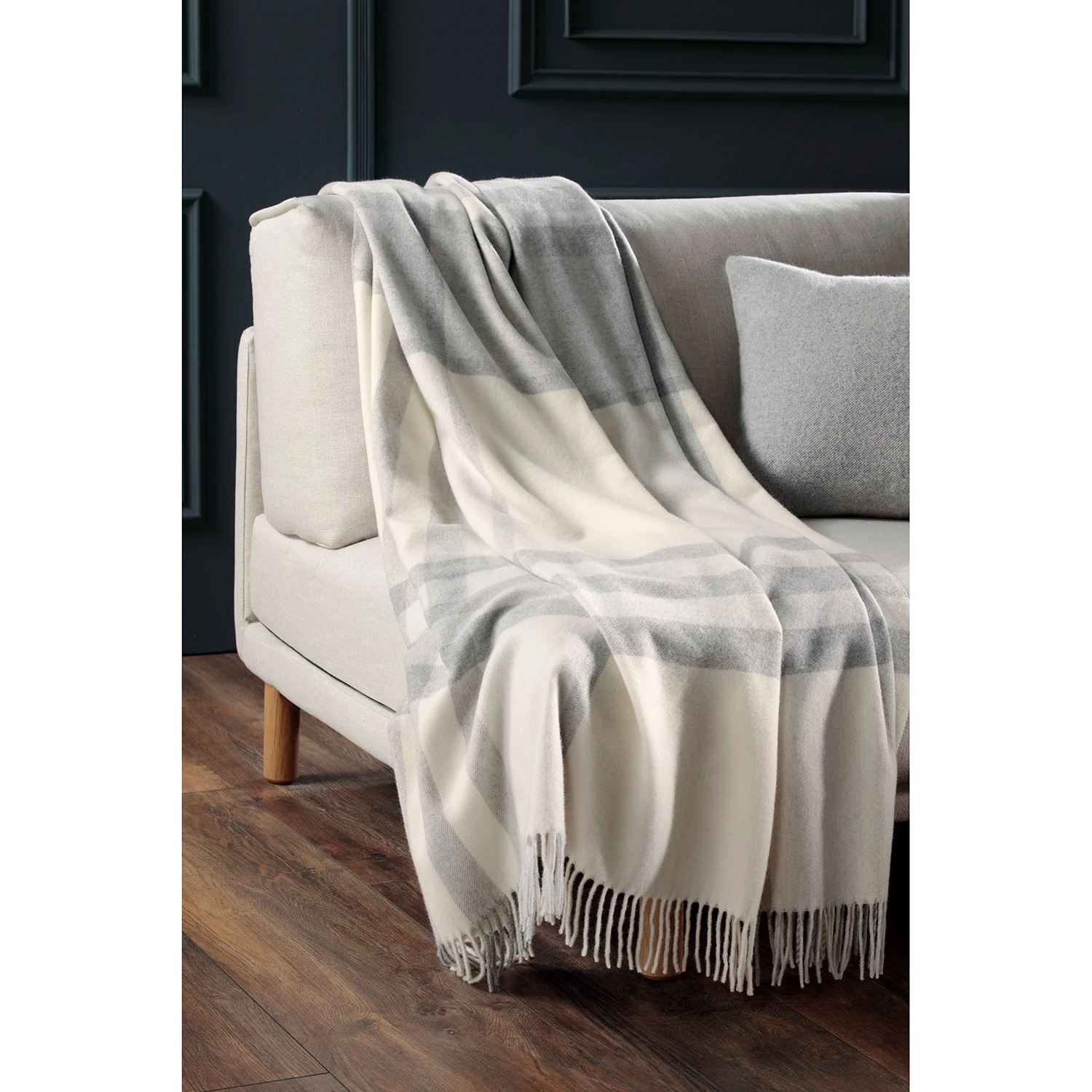 Biederlack Plaid Helsinki - Laine / Cachemire - Naturel 4 Biederlack Plaid Helsinki - Laine / Cachemire - Naturel – Image 2