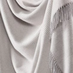 Biederlack Plaid Urban - Cachemire / Laine vierge - Argenté -France Couvertures Soldes Boutique 1000264889 210511 09030000092 DETAILS P000000001000264889