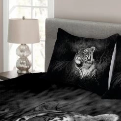 Twentyfour Couvre-lit Tigre du Bengal - Polyester - Noir / Blanc - 264 x 220 cm -France Couvertures Soldes Boutique 1000326940 220121 1232410040 DETAILS P000000001000326940