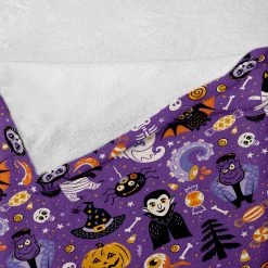 Twentyfour Plaid Halloween - Polyester - Violet / Orange - 125 x 175 cm -France Couvertures Soldes Boutique 1000358744 220621 040 DETAILS P000000001000358744