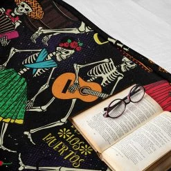 Twentyfour Plaid Squelette - Polyester - Multicolore - 125 x 175 cm -France Couvertures Soldes Boutique 1000358775 220621 022 MOOD DETAILS P000000001000358775 mood