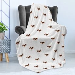 Twentyfour Plaid Beagle - Polyester - Marron / Rubis - 125 x 175 cm -France Couvertures Soldes Boutique 1000358789 220621 021 MOOD DETAILS P000000001000358789 mood