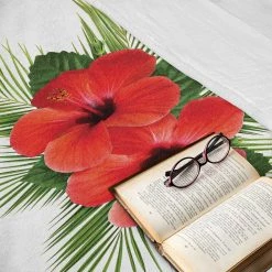 Twentyfour Plaid Hibiscus - Polyester - Vermillon / Vert pomme - 125 x 175 cm -France Couvertures Soldes Boutique 1000358793 220621 022 MOOD DETAILS P000000001000358793 mood