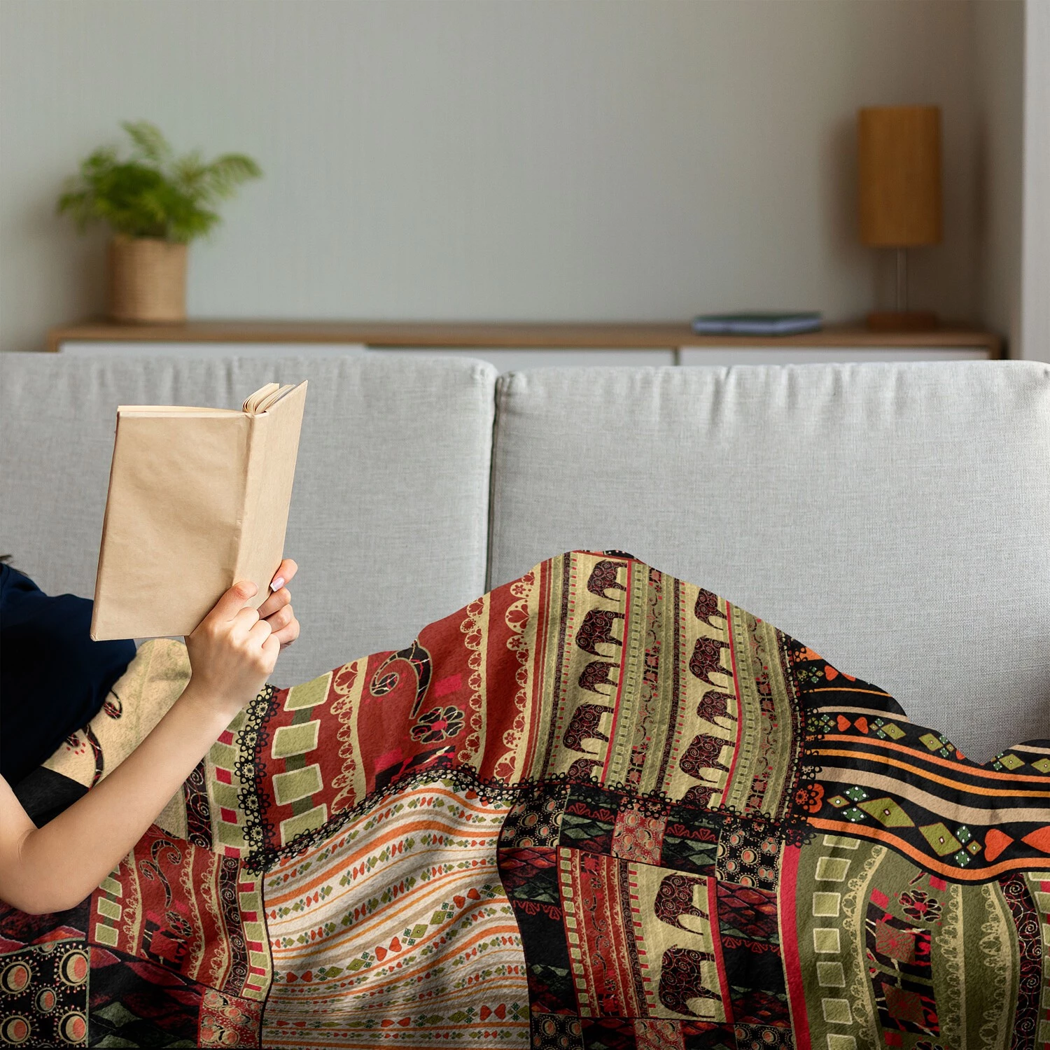 Twentyfour Plaid Afrique - Polyester - Rouge / Noir - 175 x 230 cm 4 Twentyfour Plaid Afrique - Polyester - Rouge / Noir - 175 x 230 cm – Image 2