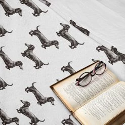 Twentyfour Plaid Teckel II - Polyester - Taupe / Blanc - 125 x 175 cm -France Couvertures Soldes Boutique 1000358821 220621 022 MOOD DETAILS P000000001000358821 mood