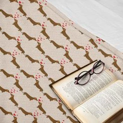 Twentyfour Plaid Teckel I - Polyester - Chocolat / Vermillon - 125 x 175 cm 11 Twentyfour Plaid Teckel I - Polyester - Chocolat / Vermillon - 125 x 175 cm -France Couvertures Soldes Boutique 1000358831 220621 022 MOOD DETAILS P000000001000358831 mood