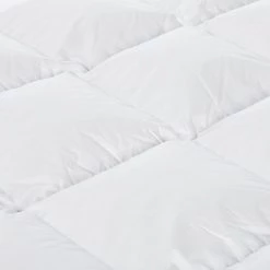 Couette Smood cozy - Duvet / Plumes - Blanc - 140 x 200 cm -France Couvertures Soldes Boutique kassettendecke smood federn daunen weiss 135 x 200 cm 4194892 1